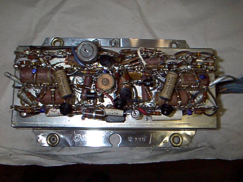 Bendixov Electrojector iz petdesetih let...Lepota zloženosti elektronskih komponent je dala slutiti, da bo tudi delovanje podobno.