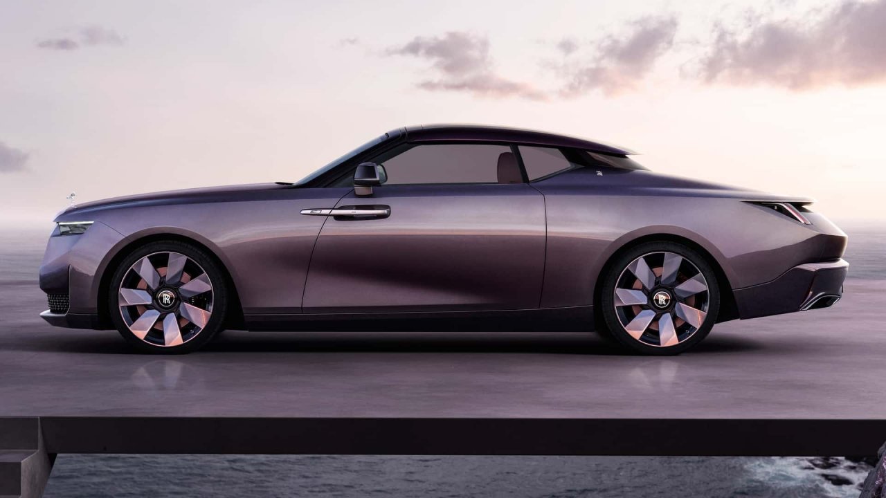 Zelo unikaten Rolls-Royce za zelo unikatne kupce Zelo unikaten Rolls-Royce za zelo unikatne kupce