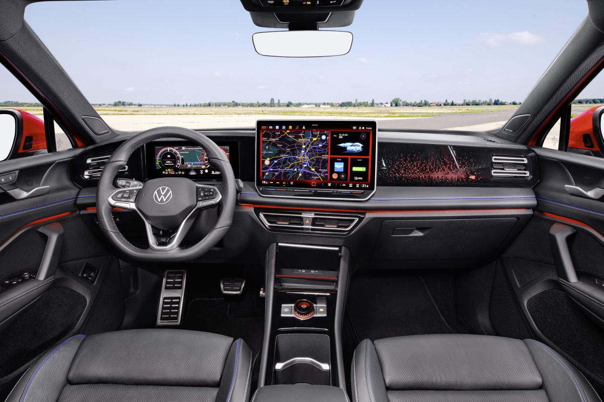 Novi Tiguan s 100 kilometri električnega dosega Novi Tiguan s 100 kilometri električnega dosega