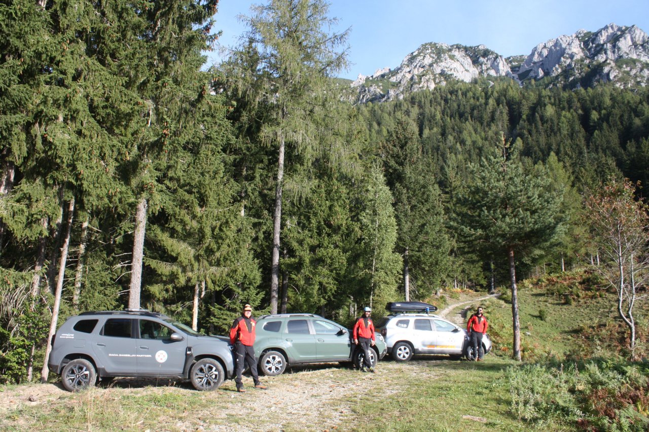 Z Dusterjem v planine 
