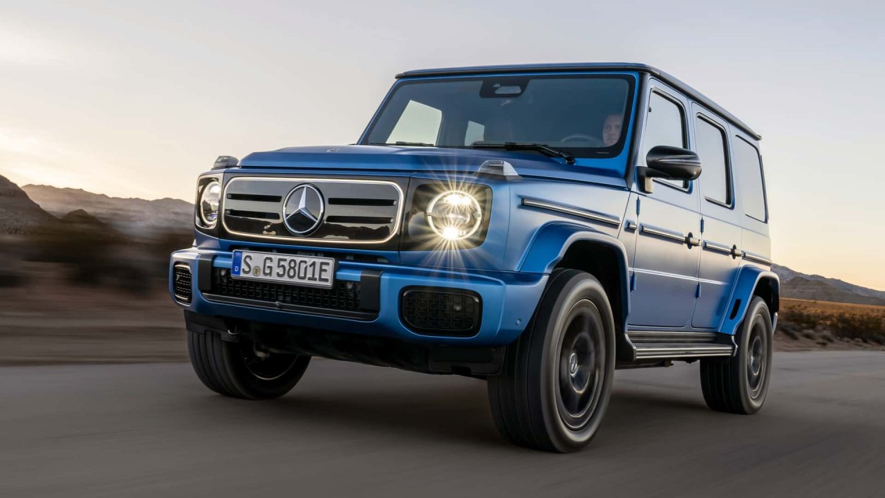 Štirje elektromotorji za Mercedesovo terensko ikono Štirje elektromotorji za Mercedesovo terensko ikono