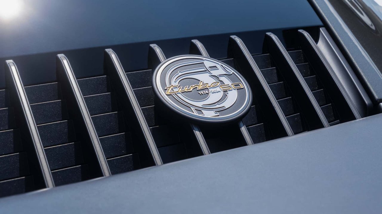 Veličastnih 50 za divjega Porscheja Veličastnih 50 za divjega Porscheja