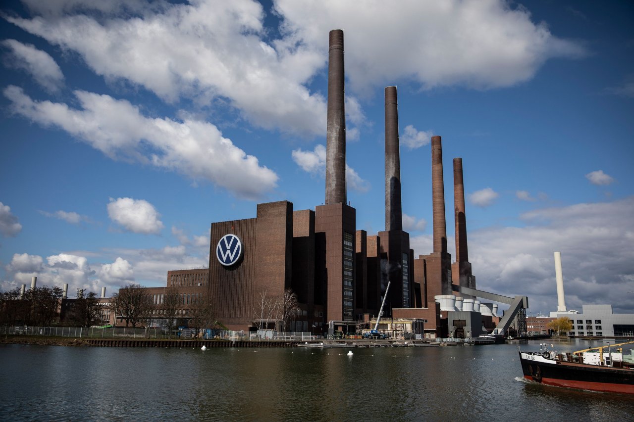 Država želi pomagati Volkswagnu Država želi pomagati Volkswagnu
