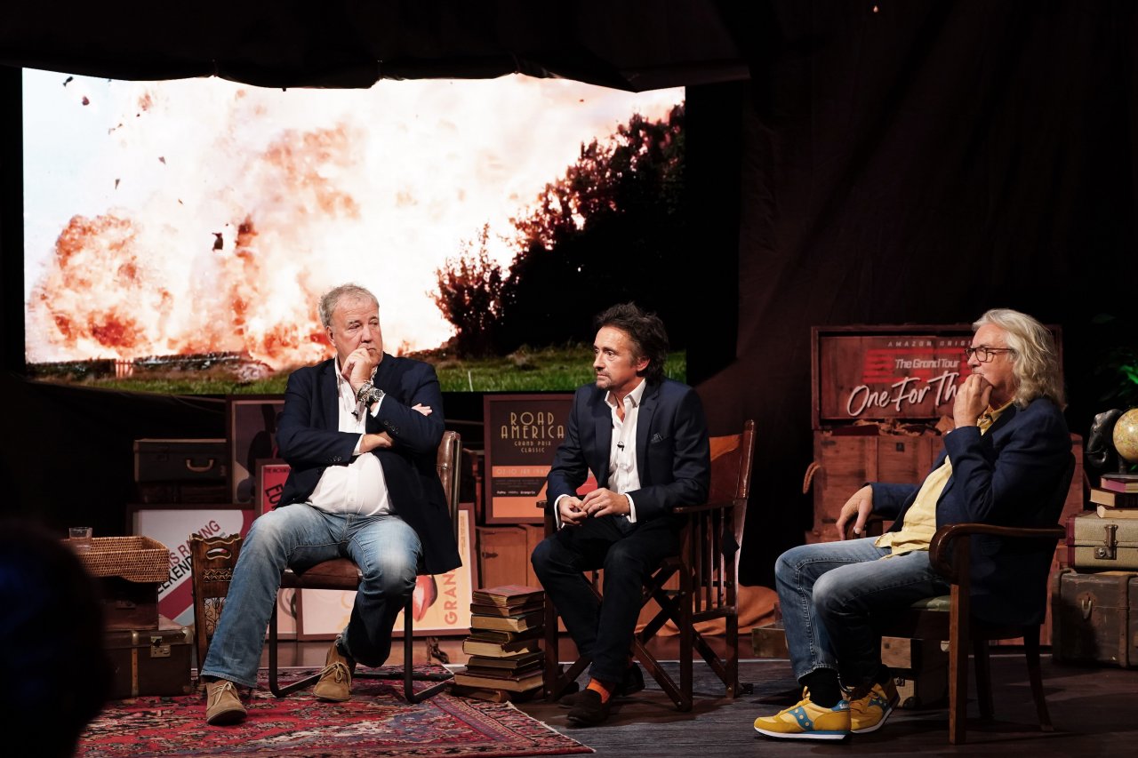 Clarkson, May in Hammond na BBC-ju v čustvenem intervjuju 10. septembra in premieri zadnjega dela The Grand Tour pod njihovo taktirko.