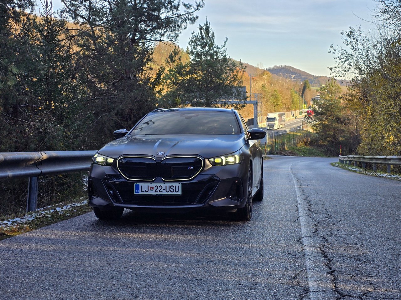 Vroča električna Petica
