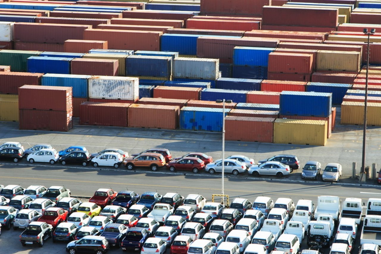 BMW bi znižal carine na ameriške avtomobile BMW bi znižal carine na ameriške avtomobile