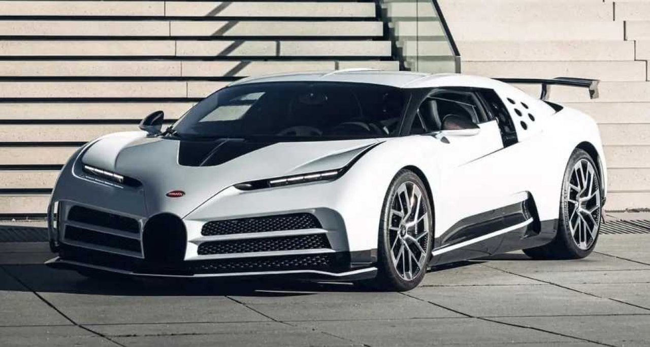 Izjemno redek Bugatti z manj kot 500 prevoženimi kilometri bi se lahko prodal za vrtoglav znesek Izjemno redek Bugatti z manj kot 500 prevoženimi kilometri bi se lahko prodal za vrtoglav znesek