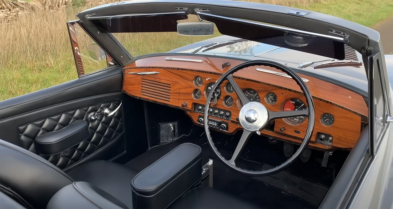 Bentley iz Bondovih romanov postal resničnost Bentley iz Bondovih romanov postal resničnost