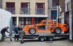 Skupltura Porscheja prodana za trikratno ceno pravega avtomobila - fotografija 3