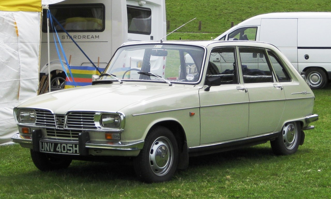 Šest desetletij revolucionarnega družinskega Renaulta