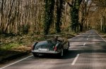 Brezčasno lep in sodobno močan - fotografija 18