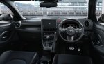 GR Yaris s pokončno ročno zavoro  - fotografija 3