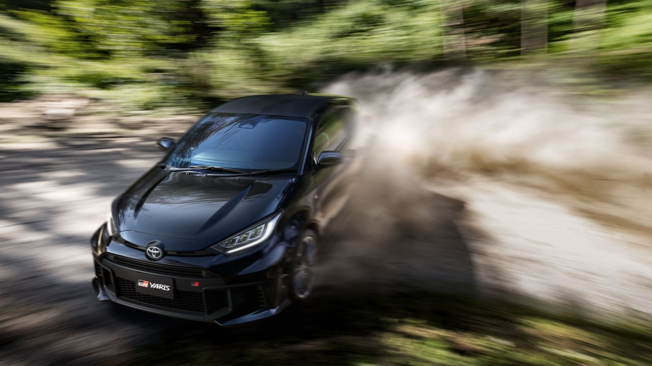 GR Yaris s pokončno ročno zavoro GR Yaris s pokončno ročno zavoro