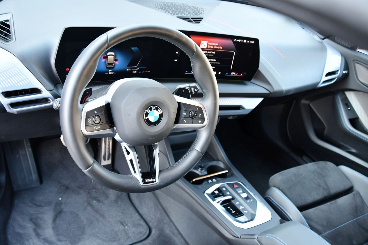 Tipični BMW v netipičnem segmentu