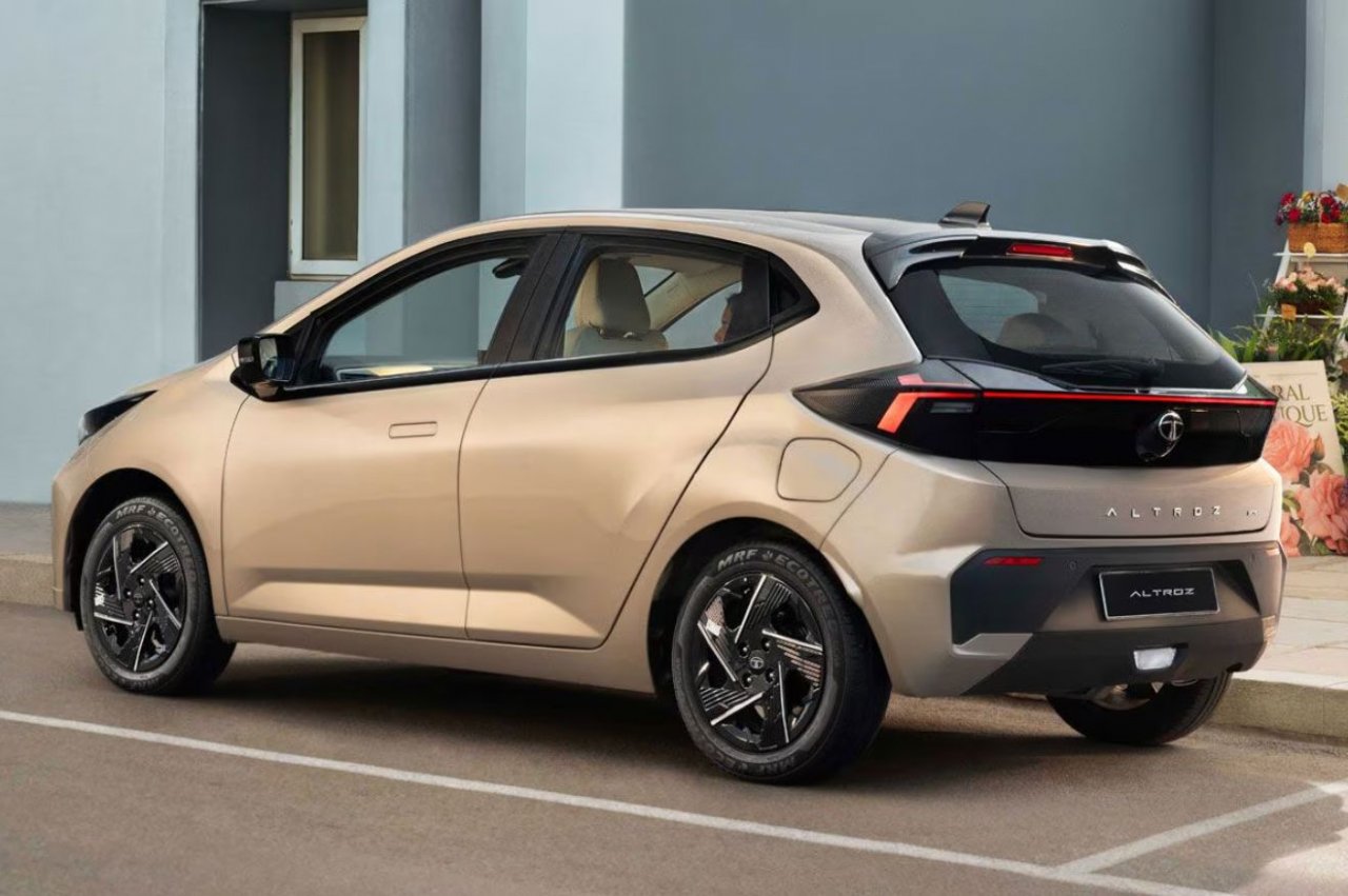 Avto s 5 varnostnimi zvezdicami za 7 tisoč evrov Avto s 5 varnostnimi zvezdicami za 7 tisoč evrov