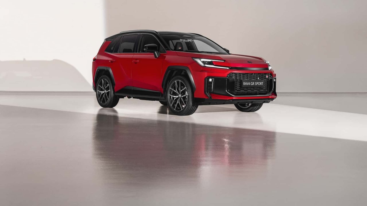 RAV4 teče šesti krog RAV4 teče šesti krog