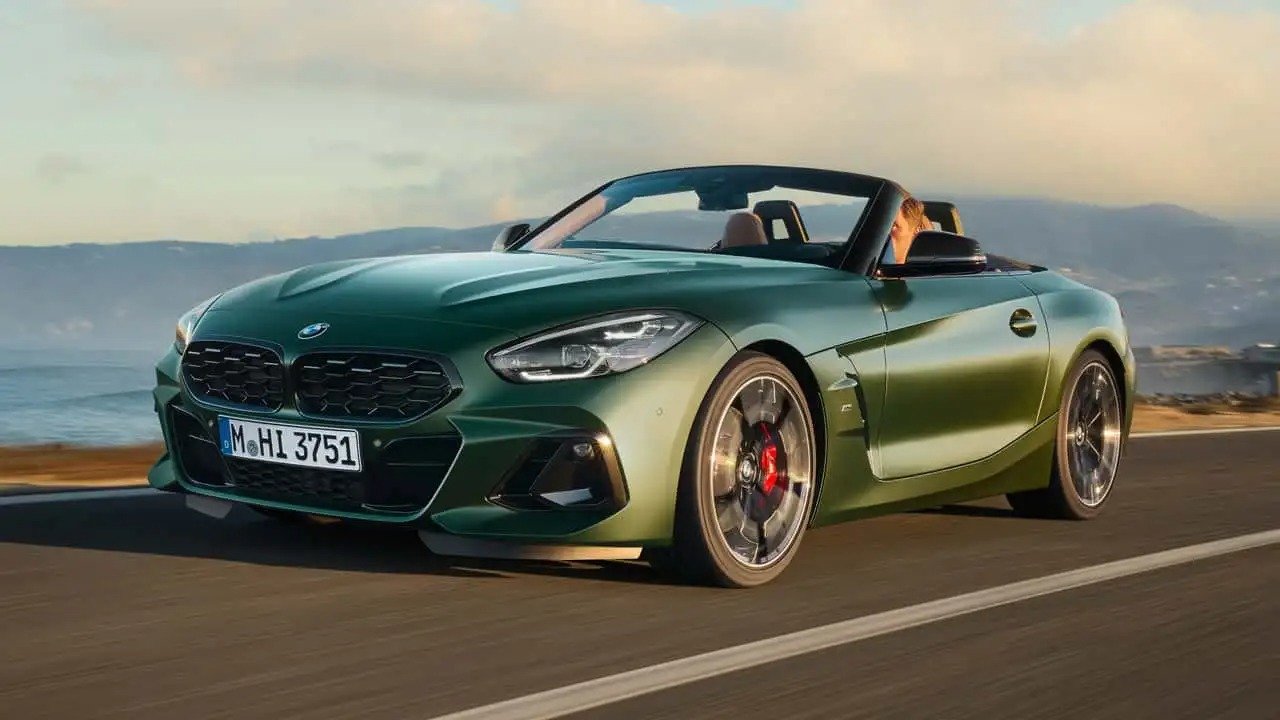 BMW Z4 (še) živi naprej BMW Z4 (še) živi naprej
