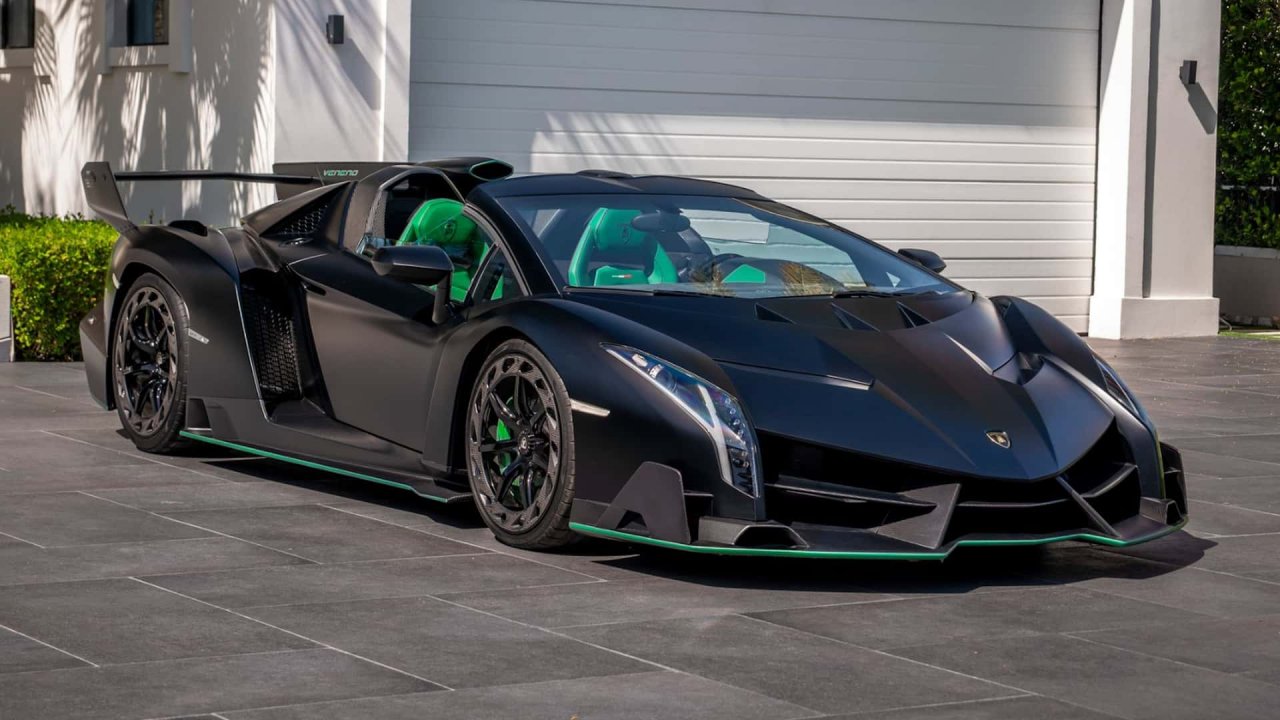 Lamborghini še ne opušča motorjev z notranjim zgorevanjem Lamborghini še ne opušča motorjev z notranjim zgorevanjem