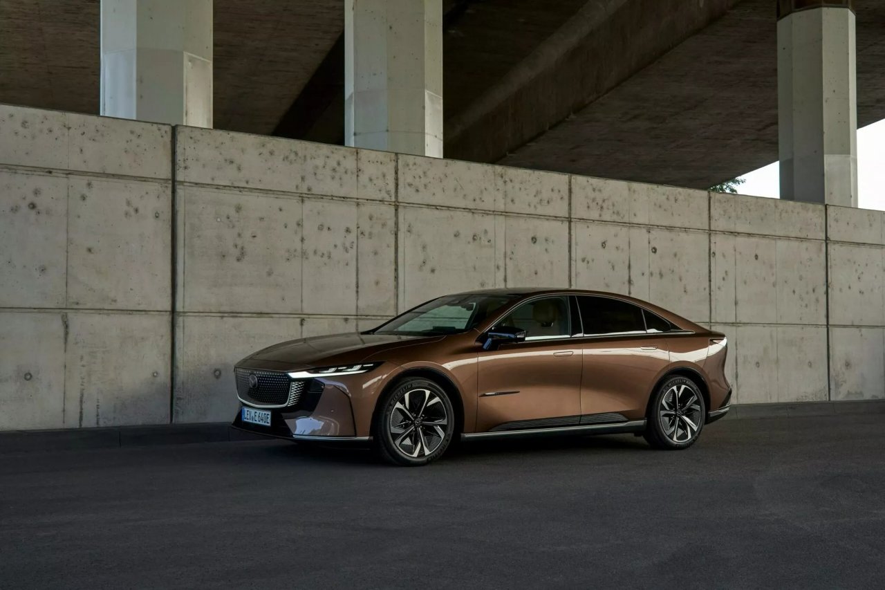 Mazda 6e v Evropi stane dvakrat več kot Mazda EZ-6 na Kitajskem Mazda 6e v Evropi stane dvakrat več kot Mazda EZ-6 na Kitajskem
