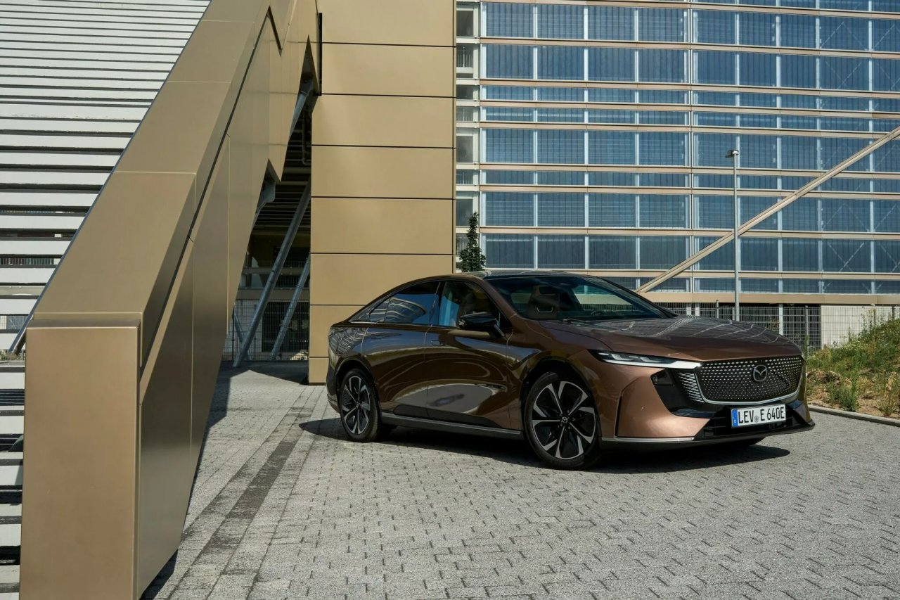 Mazda 6e v Evropi stane dvakrat več kot Mazda EZ-6 na Kitajskem Mazda 6e v Evropi stane dvakrat več kot Mazda EZ-6 na Kitajskem