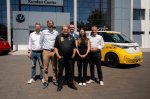Odhaja na pot okoli sveta z električnim kombijem - fotografija 2