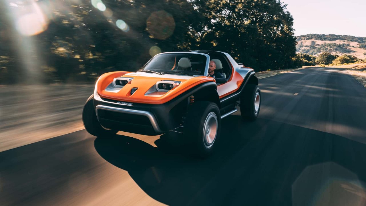 Novodobni buggy s Porschejevim šestvaljnim bokserjem Novodobni buggy s Porschejevim šestvaljnim bokserjem