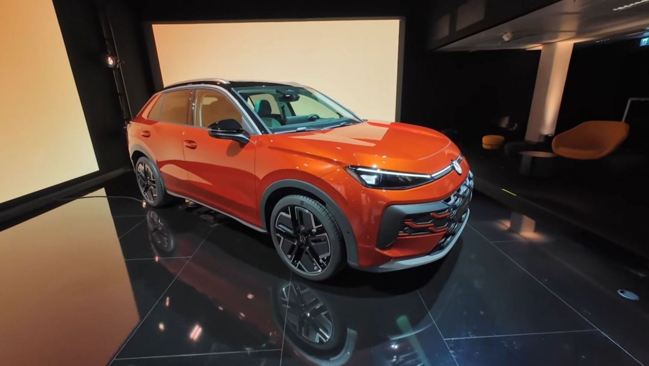 Takšen je prenovljeni Volkswagen T-Roc Takšen je prenovljeni Volkswagen T-Roc