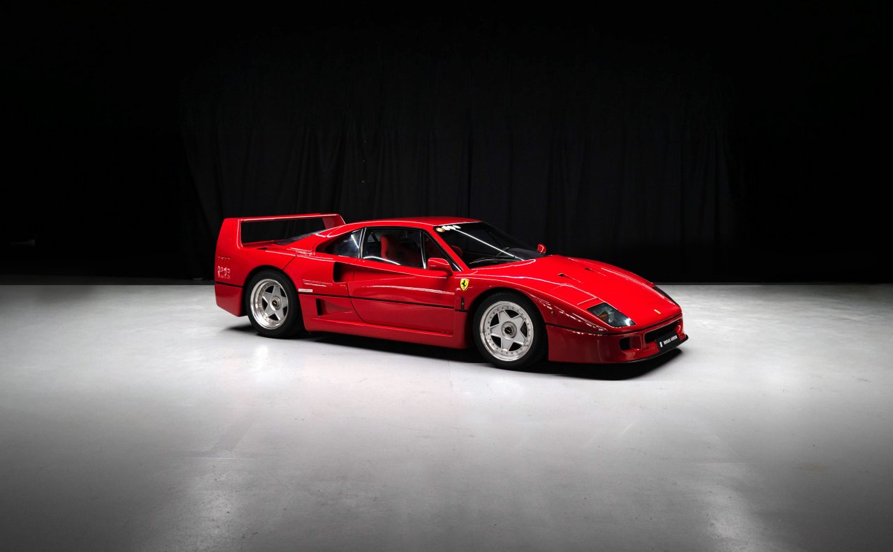 Sedem draguljev na dražbi v Belgiji