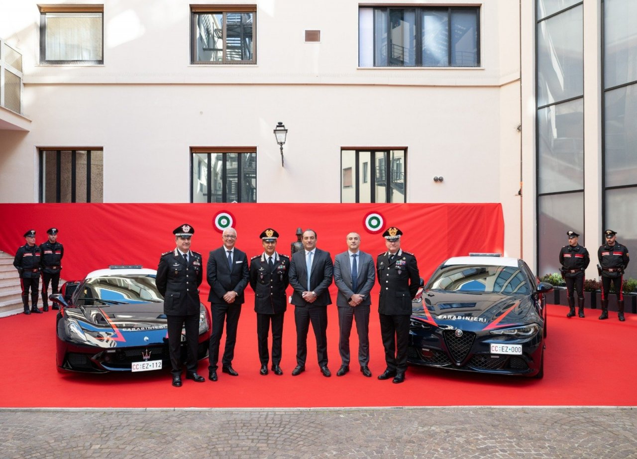 V svojo floto so prvič dobili tudi strupenega Maseratija