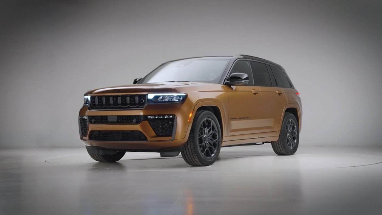 Veliki SUV, mala prenova