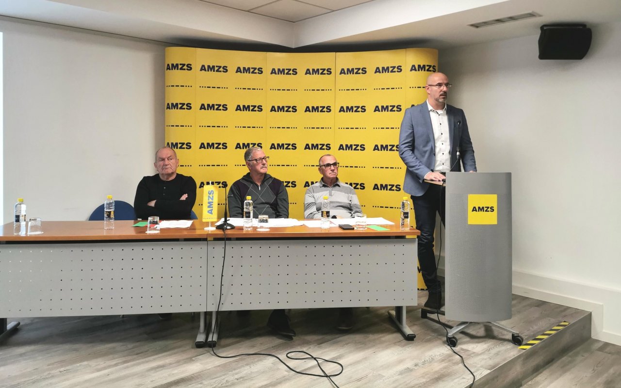 AMZS ima novega predsednika AMZS ima novega predsednika