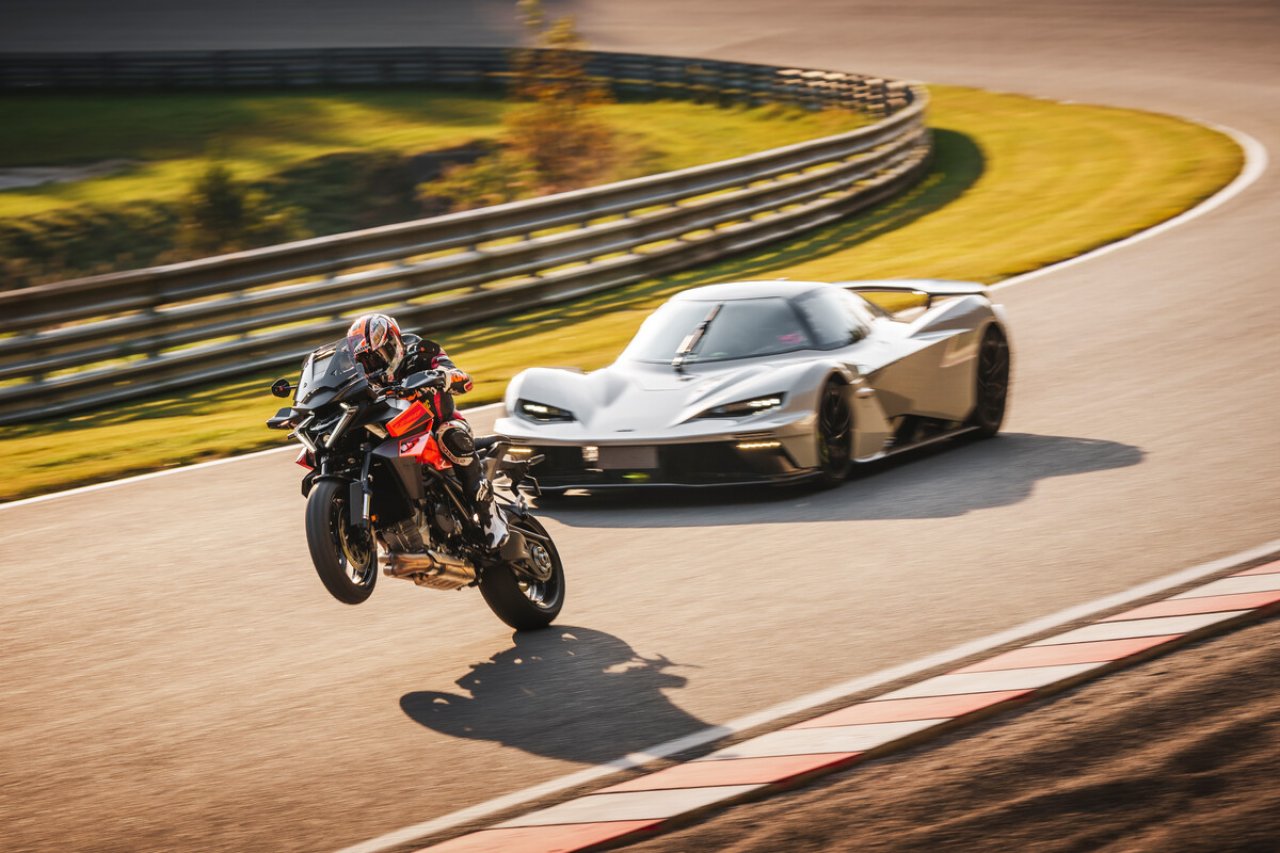 KTM je dokončno pod streho indijskega proizvajalca