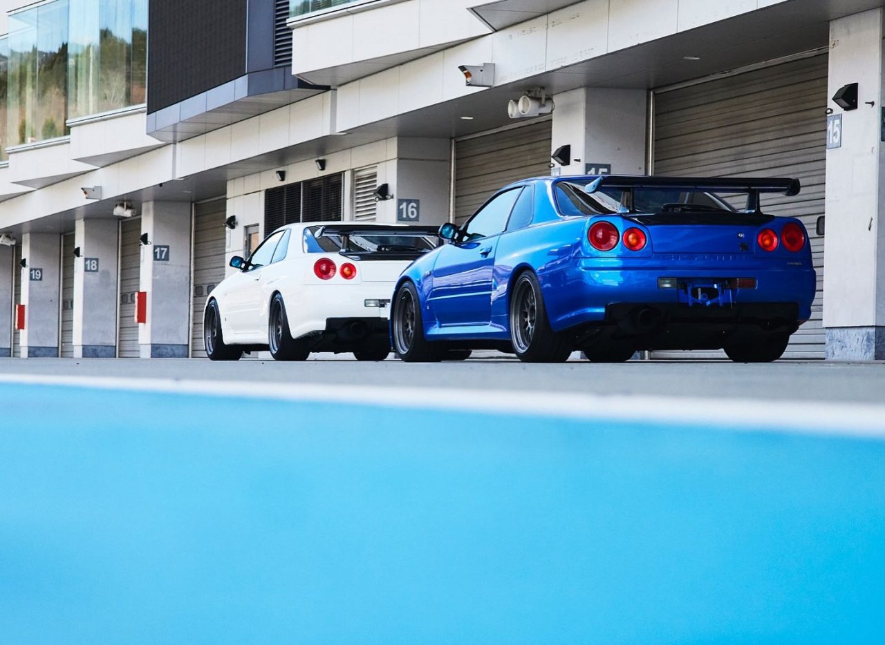 Se na ceste vrača Nissan Skyline?
