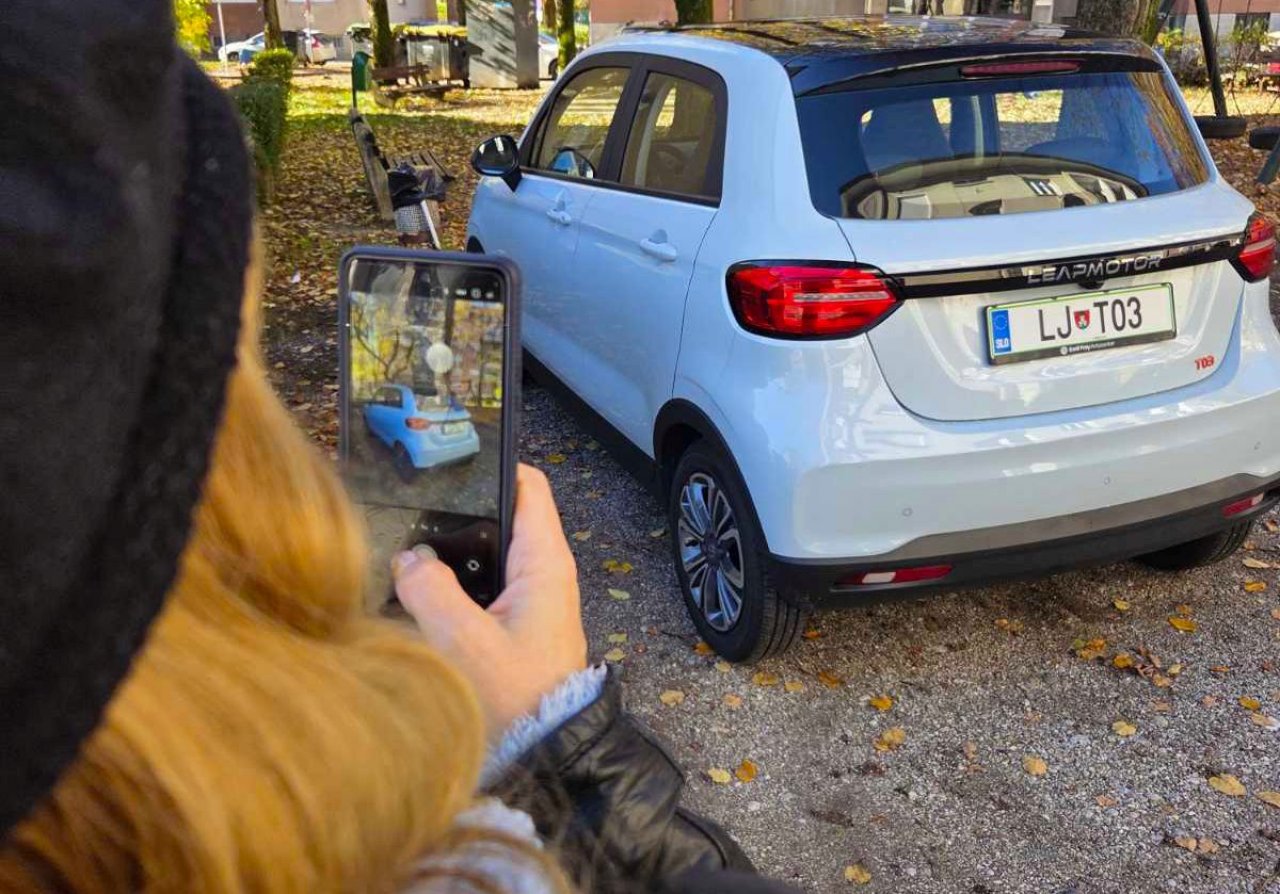 Skozi njene oči: Kako se pelje in kako uporaben je