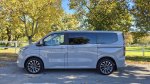 Kako drugačen je potniški kombi z bencinskim motorjem in vtičnico? - fotografija 1