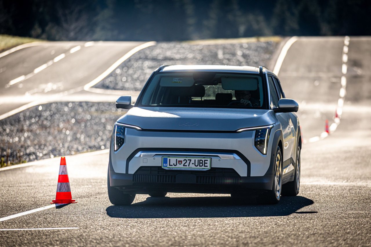 Kia EV3