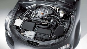 Priljubljen roadster z V6 motorjem, ki ni dobil zelene luči