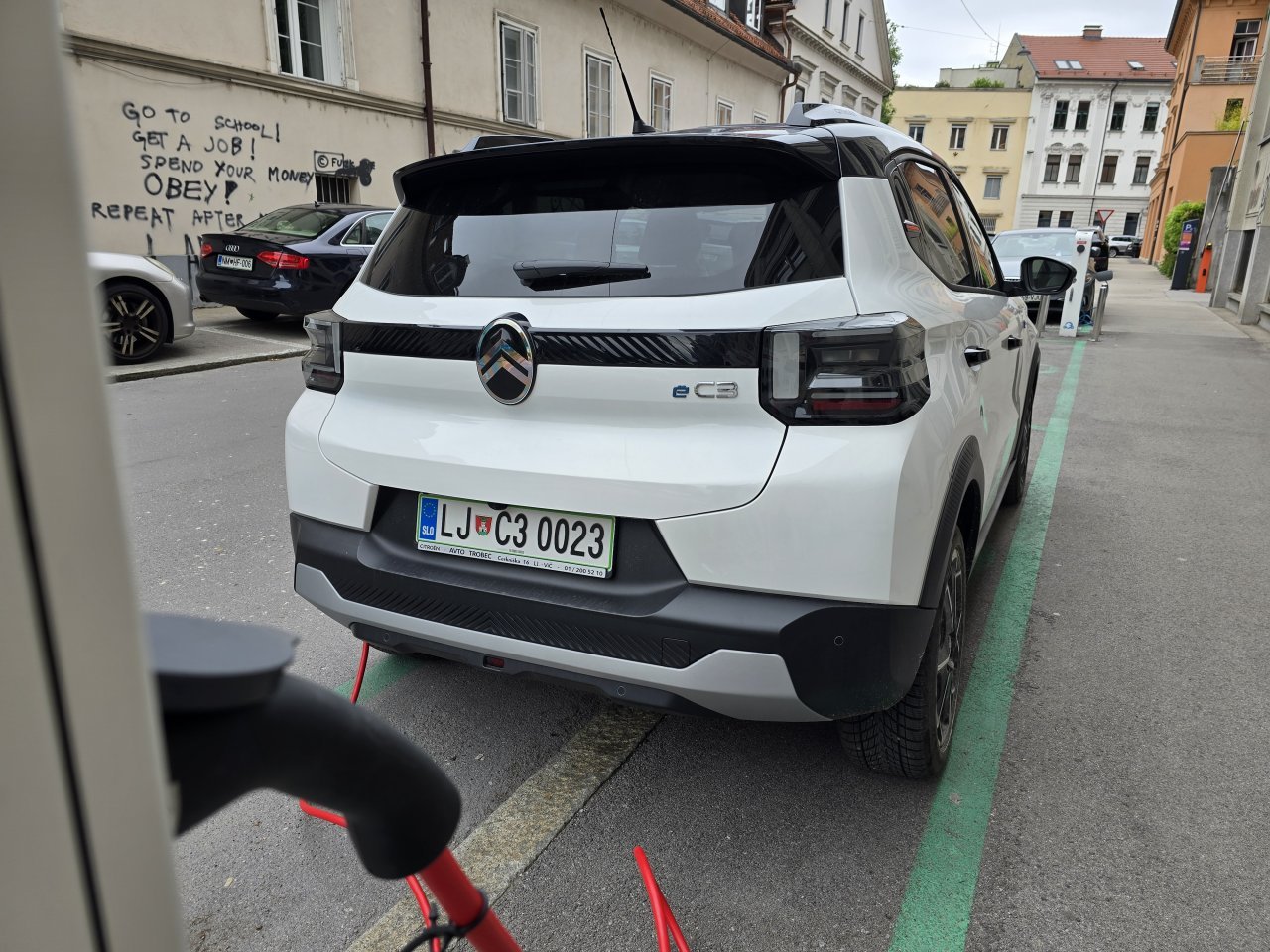 Subvencije le še za električarje, ki so izdelani v Evropi Subvencije le še za električarje, ki so izdelani v Evropi