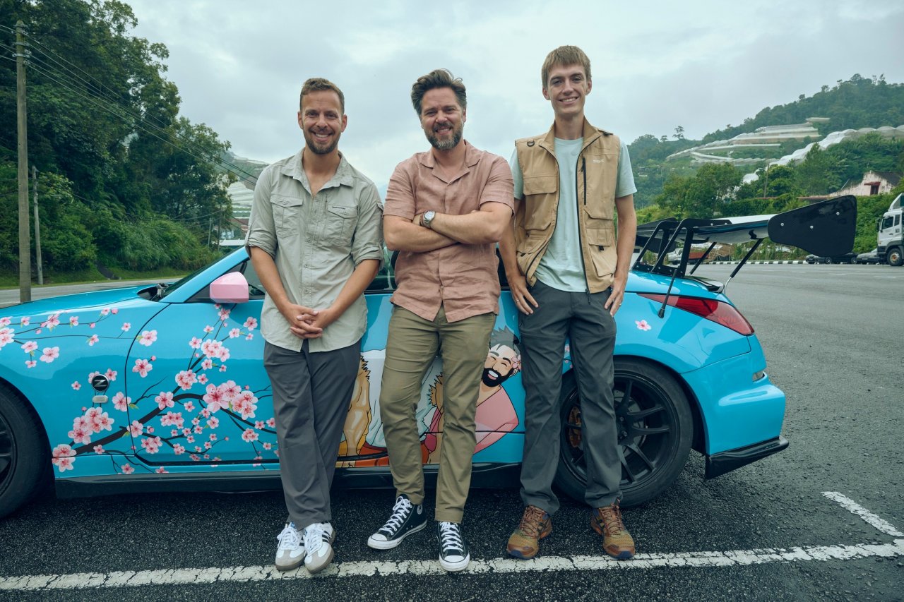 Vrača se The Grand Tour, to so novi voditelji Vrača se The Grand Tour, to so novi voditelji
