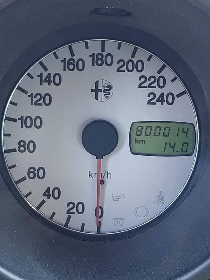 Alfa s kar 800 tisoč prevoženimi kilometri Alfa s kar 800 tisoč prevoženimi kilometri