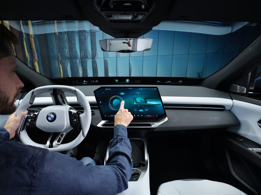Neue Klasse že spreminja BMW, iX3 presegel pričakovanja Neue Klasse že spreminja BMW, iX3 presegel pričakovanja
