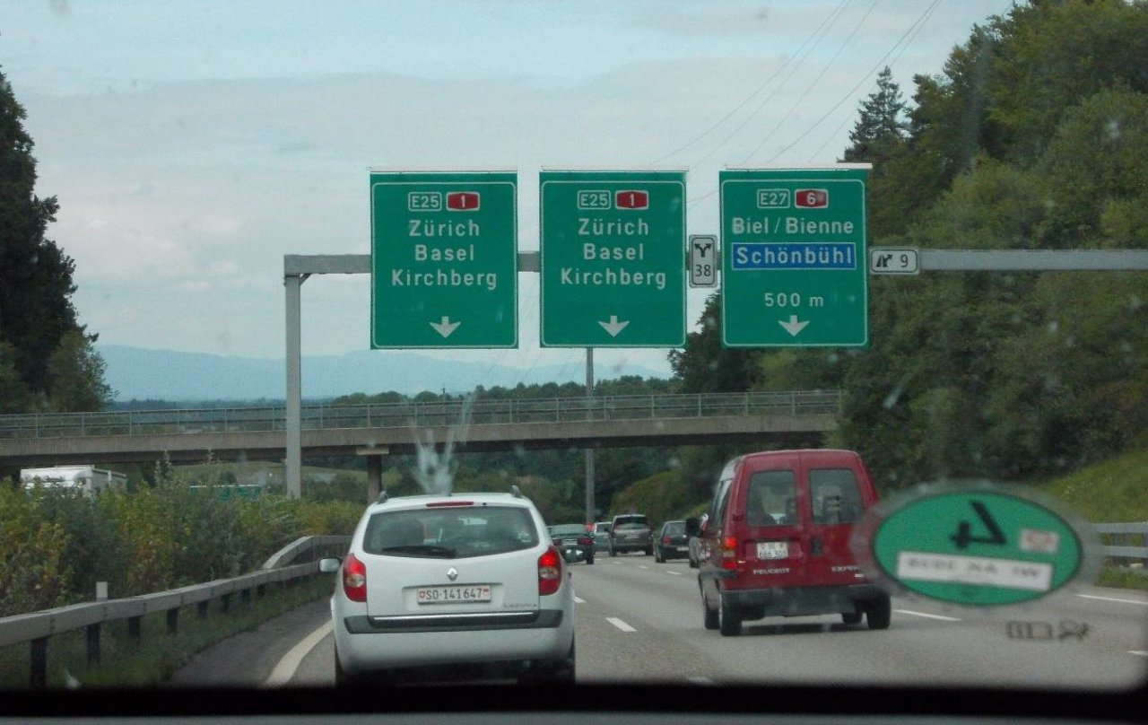 Zgolj tranzit skozi to državo bo v prihodnje plačljiv Zgolj tranzit skozi to državo bo v prihodnje plačljiv