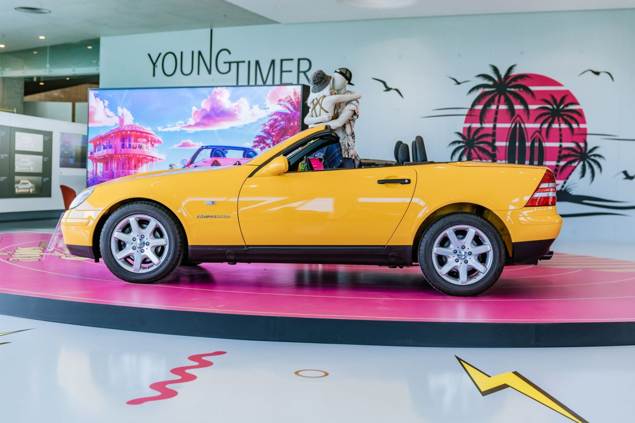 Mali zvezdni roadster SLK praznuje 30 let