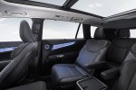 Električni Lexusov orjaški SUV za šest potnikov - fotografija 13