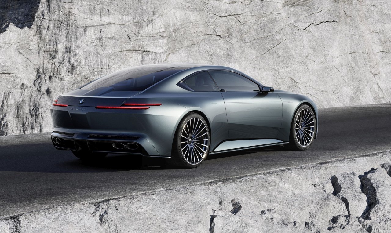 Vision BMW Alpina zato deluje precej bolj elegantno in uglajeno kot tipični BMW M modeli.